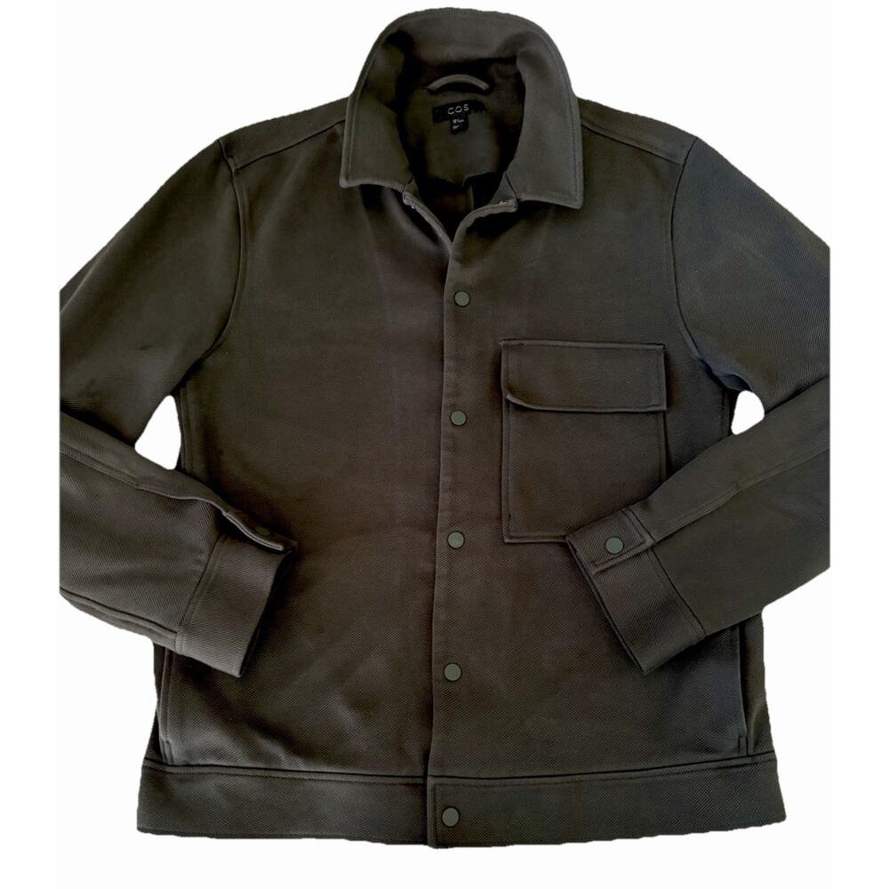 COS Army Green Shacket Women's Size Small Snap Closure Long Sleeve Pockets EUC